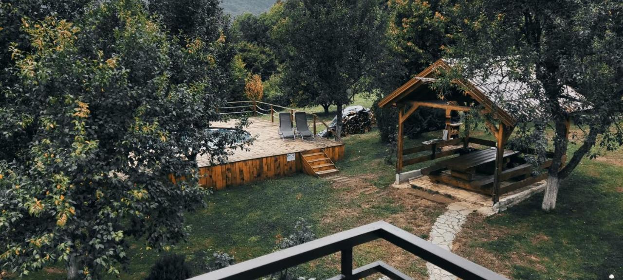 Guesthouse Mirko Hodak Selište Drežničko Exterior foto